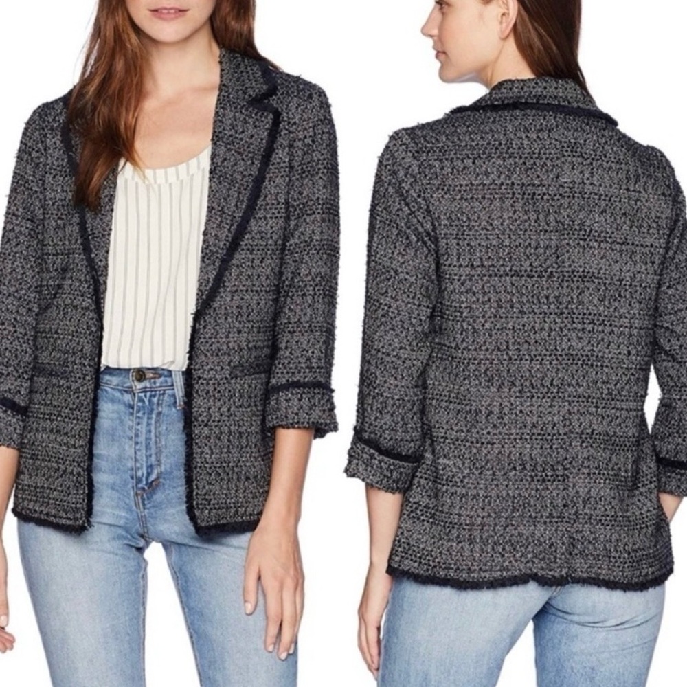 cupcakes & cashmere Black and Gray Blazer